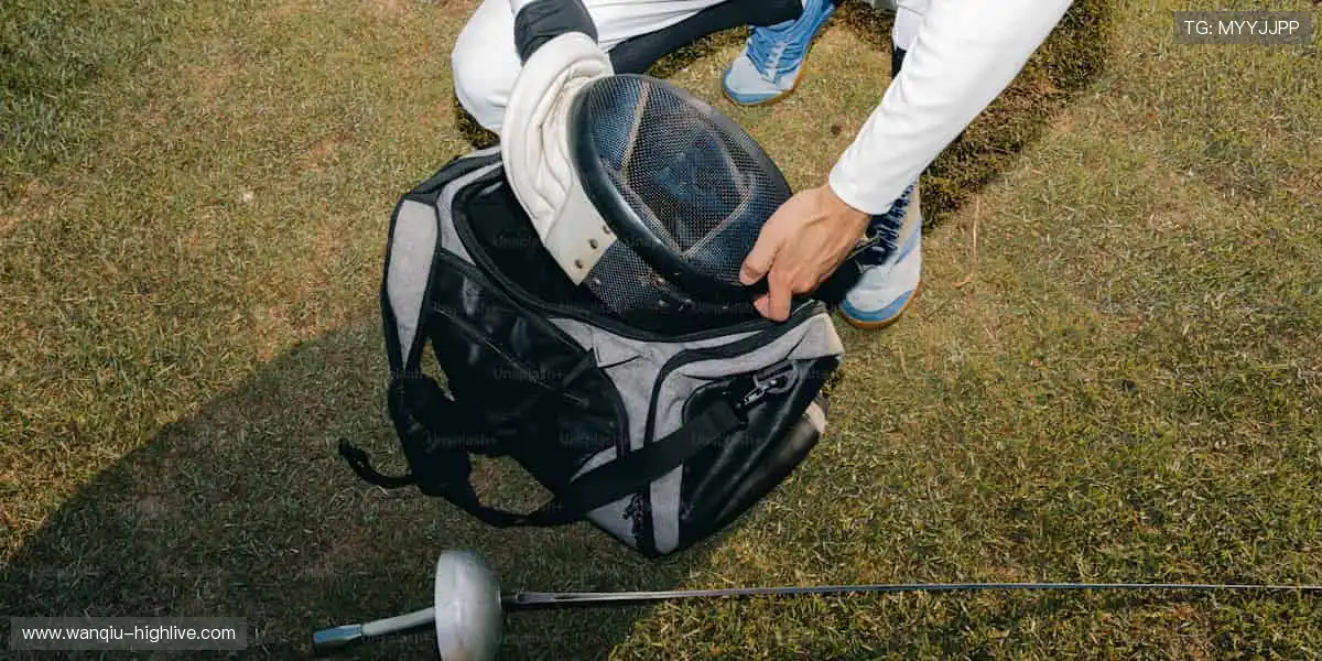 👟【潮流出街】专业装备，让运动更有型！